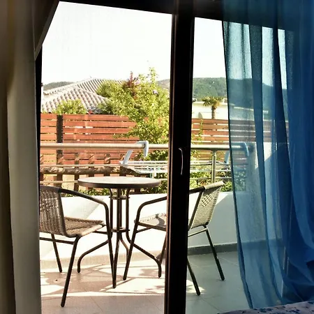 Theano Studios Paralia Sikias Exterior foto