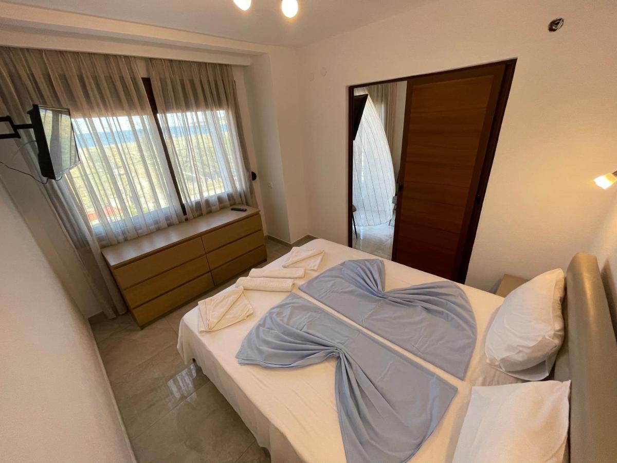 Apartment Theano *